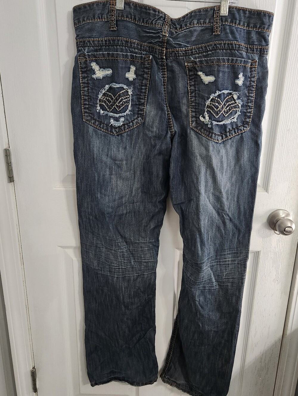 Helix straight leg dark wash jeans embroidered distressed punk grunge 38x32